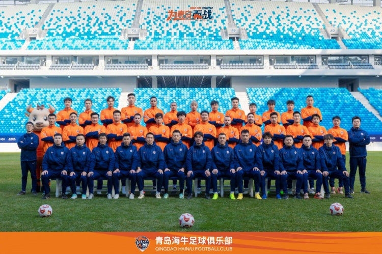  青島海牛一線隊名單：老將鄭龍、薩里奇坐鎮(zhèn)，金洋洋等新援在列