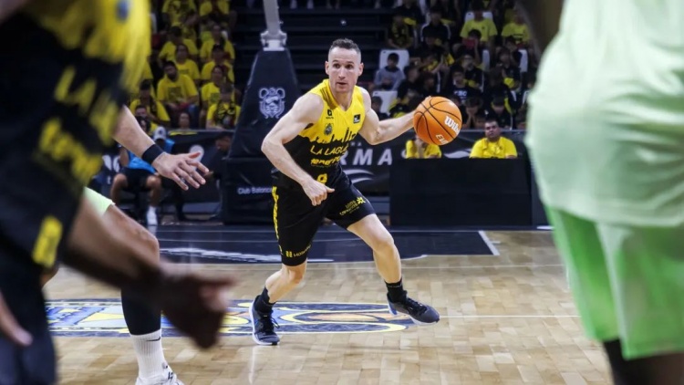  NBA初代老六，42歲進(jìn)入生涯巔峰？！