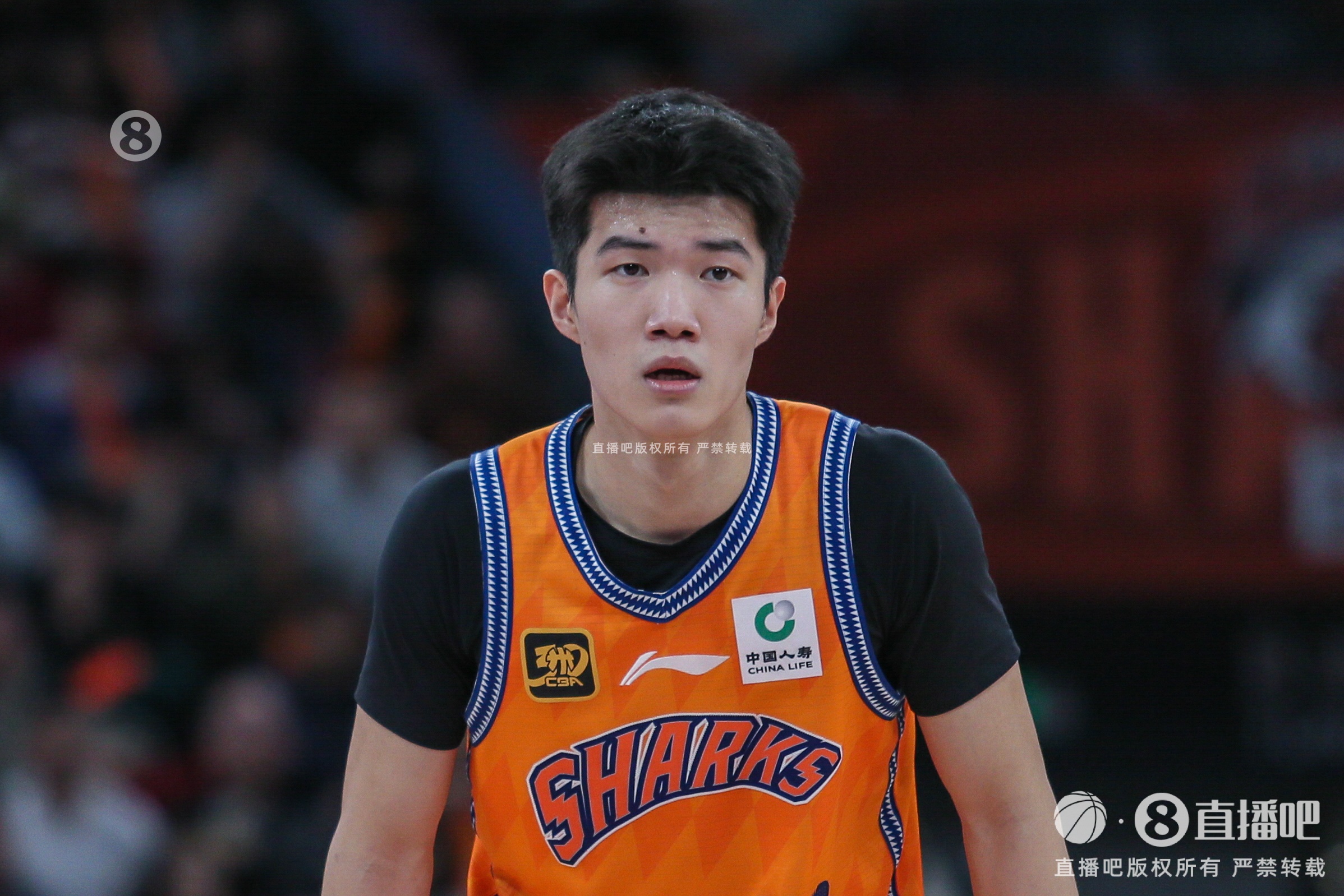  敢打敢拼！偰李永煒半場3投2中拿到5分2助0失誤 正負值達+12